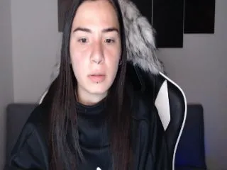 Live sex webcam photo for LycanGirl #252097229