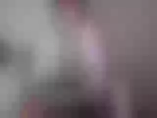 Live sex webcam photo for MomKsenia #240596067