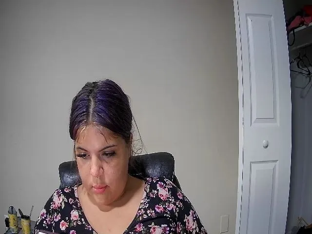 Live sex webcam photo for Lilmisspurp #252478480