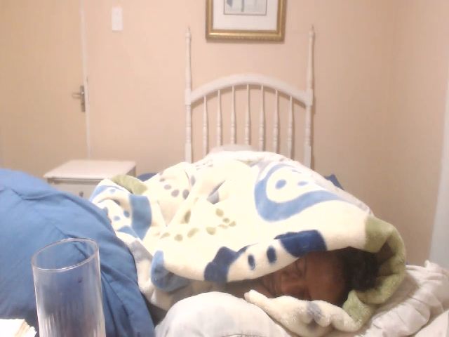 Live sex webcam photo for BustyBillie #265084174