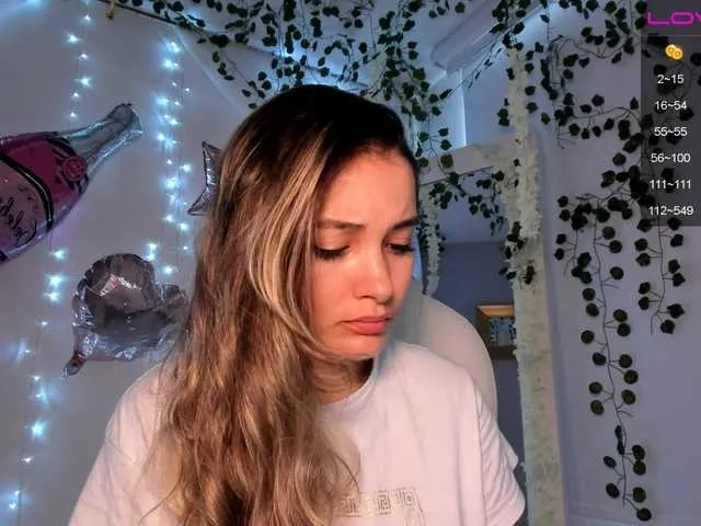 Live sex webcam photo for NiaStone #264874356