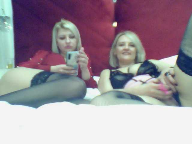 Live sex webcam photo for Eva906090 #241024761