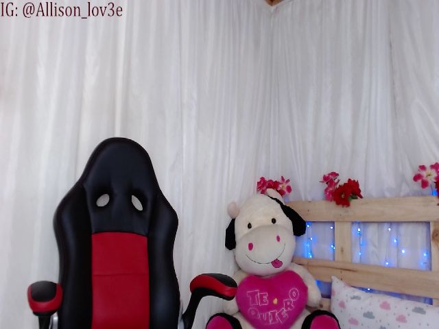 Live sex webcam photo for Allison_lov #255907958