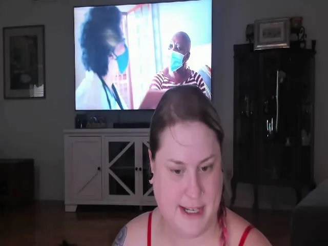 Live sex webcam photo for Mari_Jae #252944084