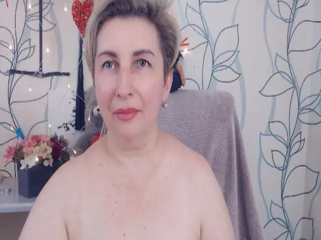 Live sex webcam photo for DepravedMadam #252487360