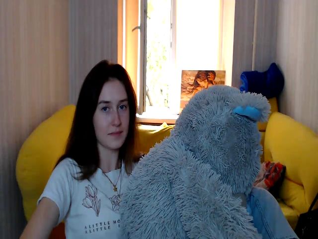 Live sex webcam photo for Honey_dream #261222271