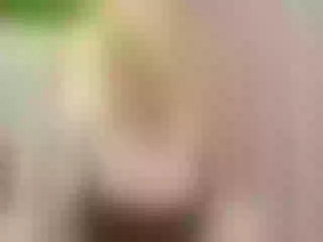 Live sex webcam photo for Britneyblueee #261780990