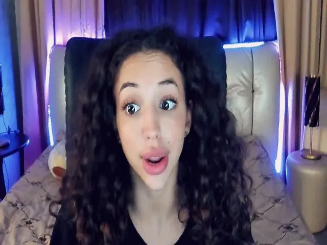 Live sex webcam photo for Simba_Leo #252489400