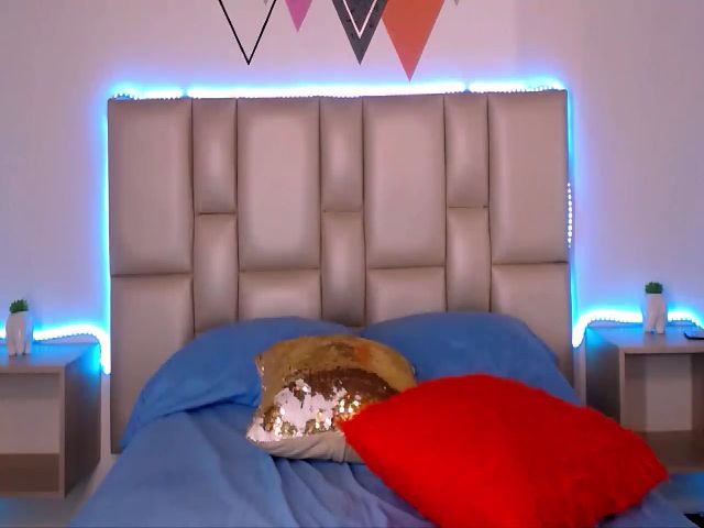 Live sex webcam photo for Britanny_holm #253961136