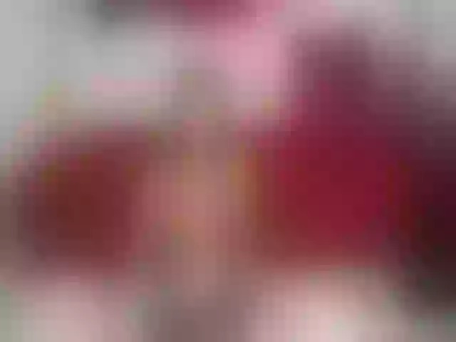 Live sex webcam photo for Emiliarain #255796124