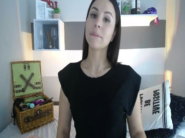 Live sex webcam photo for SUSYBALE #257704391