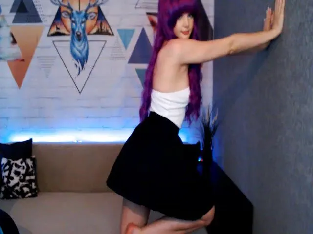 Live sex webcam photo for MonicaHigh #252716452