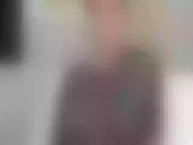 Live sex webcam photo for Jimena_saenz #256118855
