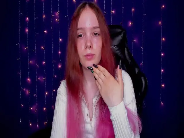 Live sex webcam photo for JaneNichols #262979366