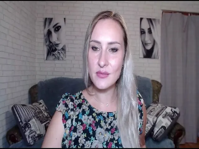 Live sex webcam photo for Always_RightW #256261920