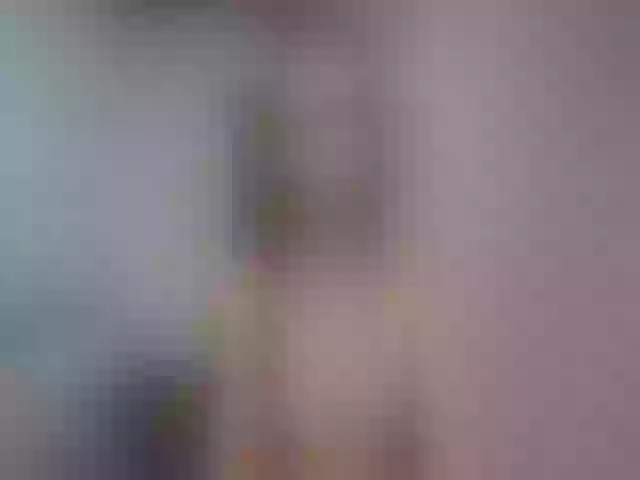 Live sex webcam photo for Aliicia #253240607