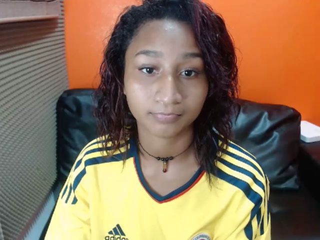 Live sex webcam photo for CRISSSVHM #256434869