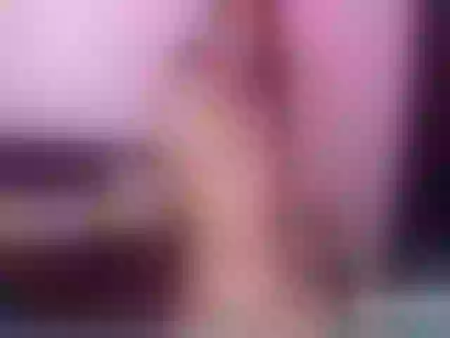 Live sex webcam photo for MaiiAngel #255511780