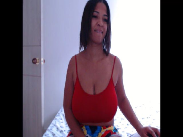 Live sex webcam photo for Angelsaryt #263351894