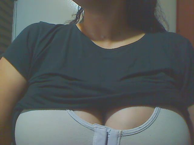 Live sex webcam photo for GIOVANA_SEX #261789823