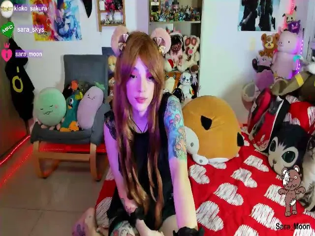 Live sex webcam photo for Sara_Skys #259095014