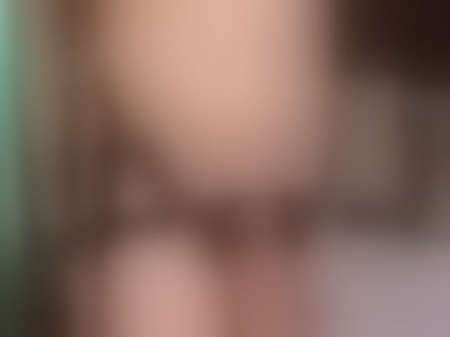 Live sex webcam photo for SofiaFoster #256035459