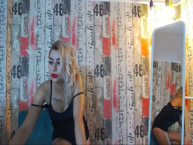 Live sex webcam photo for RubbyKalifha #261181930