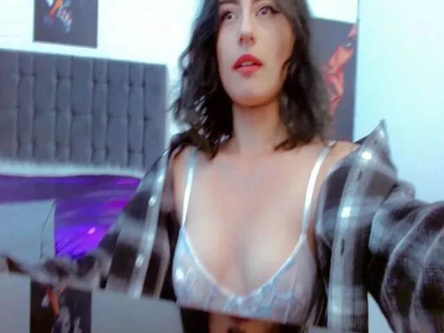 Live sex webcam photo for Violetdarkk #255196279