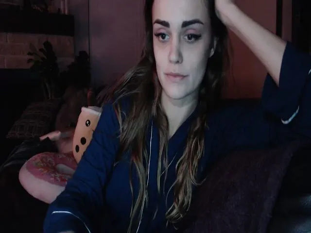 Live sex webcam photo for AudryLikes #255866458