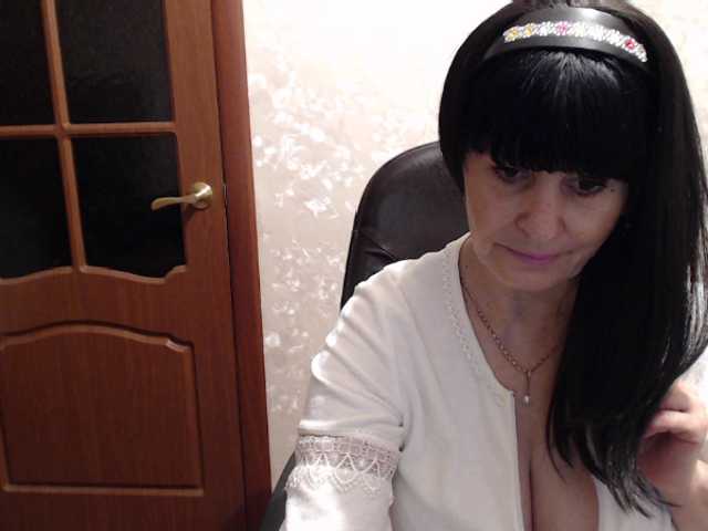 Live sex webcam photo for RubyAngel #240956814