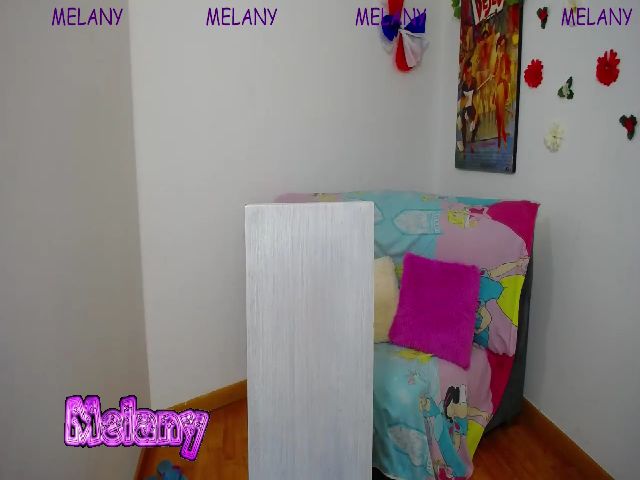 Live sex webcam photo for Melanie12_ #260509810