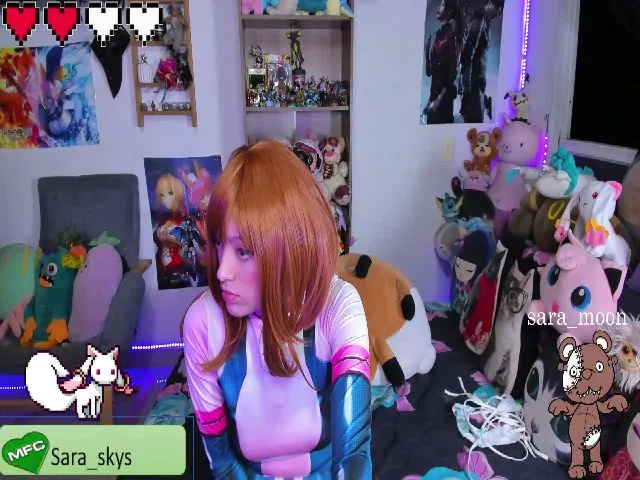 Live sex webcam photo for Sara_Skys #265421793