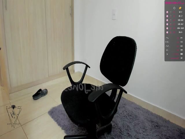 Live sex webcam photo for Ale_Jones #258240964