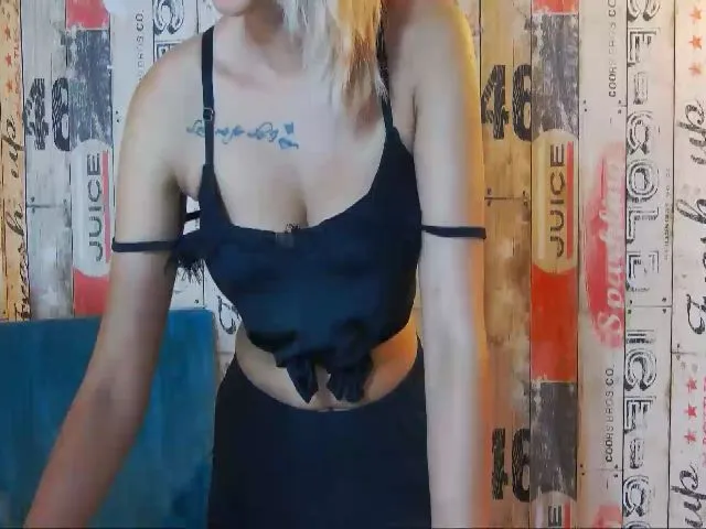 Live sex webcam photo for RubbyKalifha #261249698