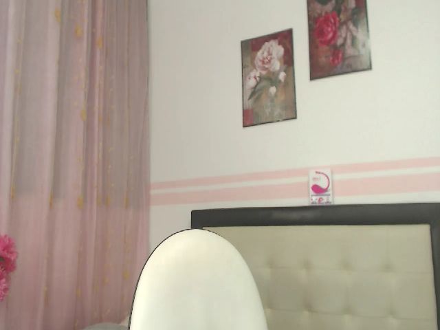 Live sex webcam photo for Pilarstar_ #265283214
