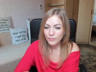 Live sex webcam photo for CherishSia #240639271