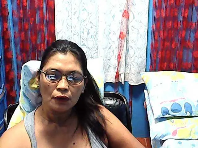 Live sex webcam photo for hOtGranny4u #241320353