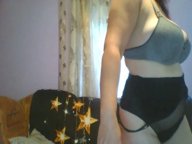 Live sex webcam photo for Reedanabwl #252406979