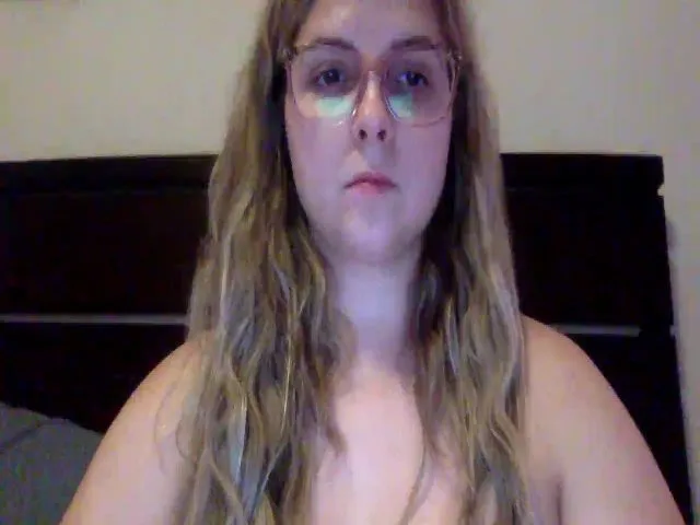 Live sex webcam photo for j3nnamatic #262837561