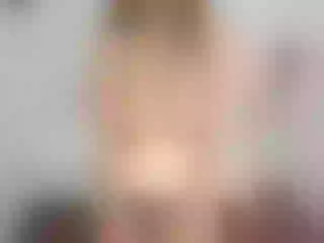 Live sex webcam photo for Lupe_blue #253352616