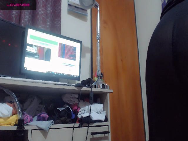 Live sex webcam photo for Meganhill_ #257100201