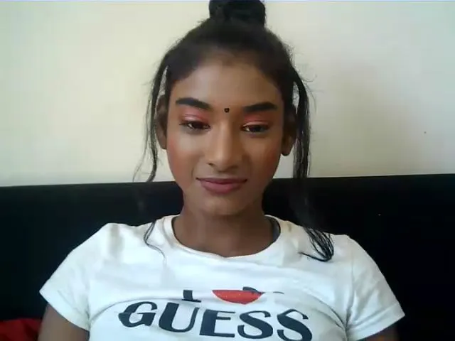 Live sex webcam photo for dirtyrissa69 #259879213