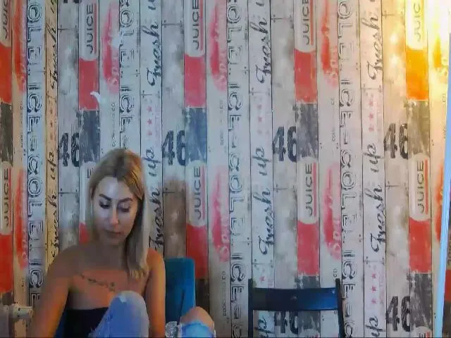 Live sex webcam photo for RubbyKalifha #264849469