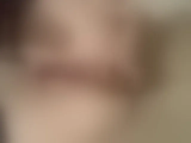 Live sex webcam photo for mellannie8 #252877746