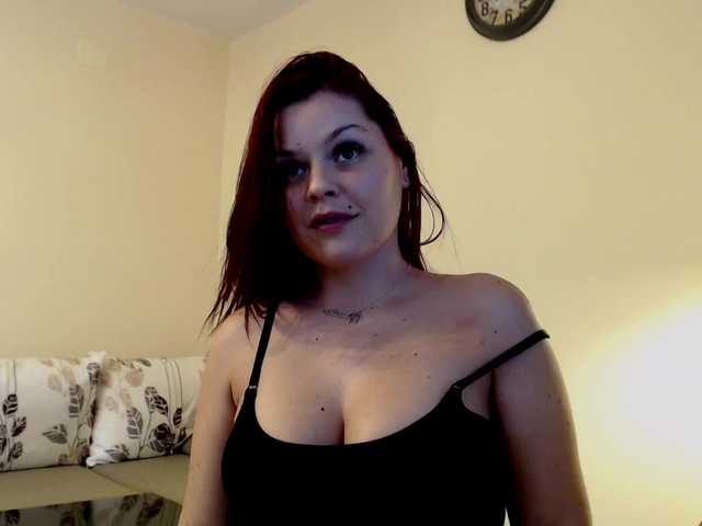 Live sex webcam photo for AlissaVox #241434714