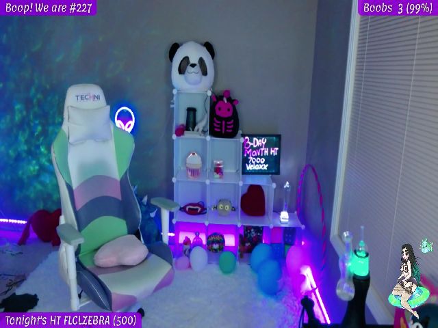 Live sex webcam photo for LexaLuv #262567608