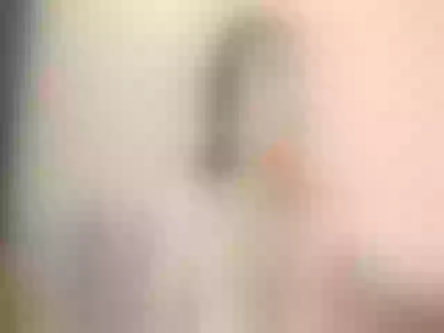 Live sex webcam photo for AmelieBrunel #255569768