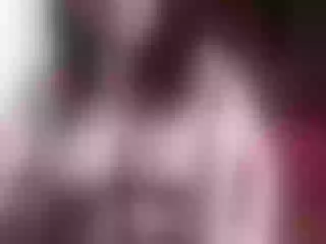 Live sex webcam photo for XTvoiPersikX #263641874