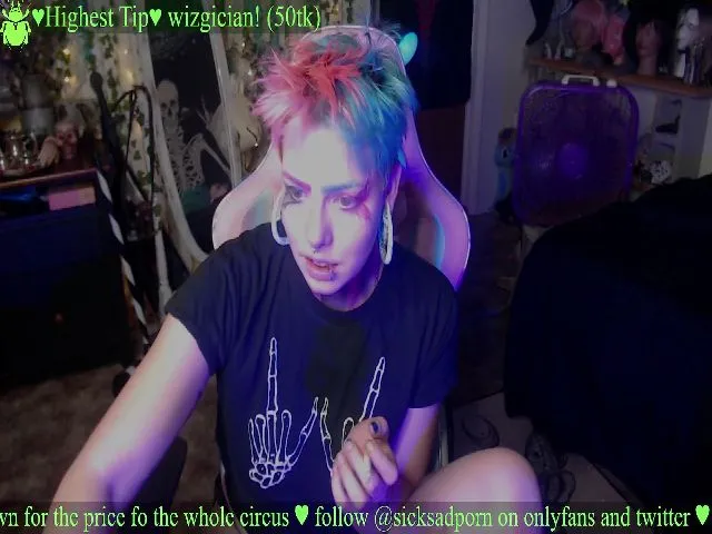 Live sex webcam photo for sicksadporn #253283072