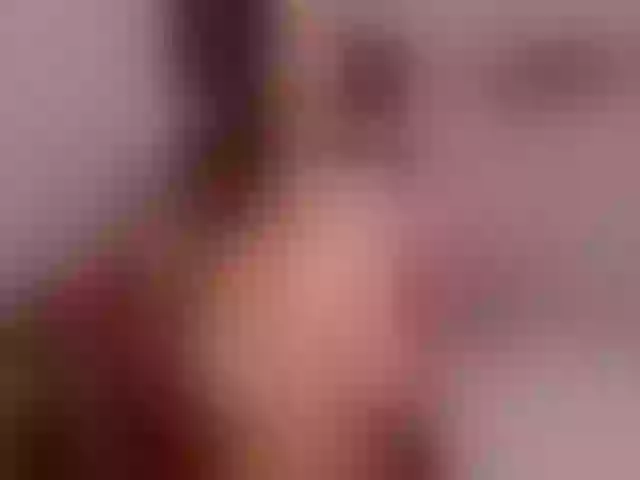 Live sex webcam photo for Thalymarie_24 #263984304